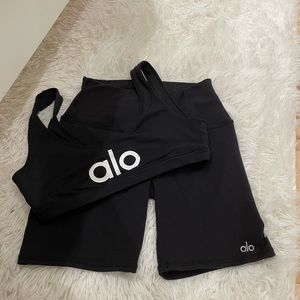 Alo yoga set size small